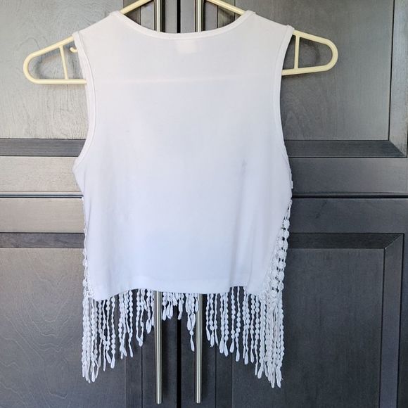 Crochet fringed crop top - Picture 3 of 5